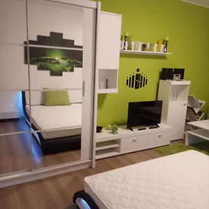 Apartman M&d, Eger