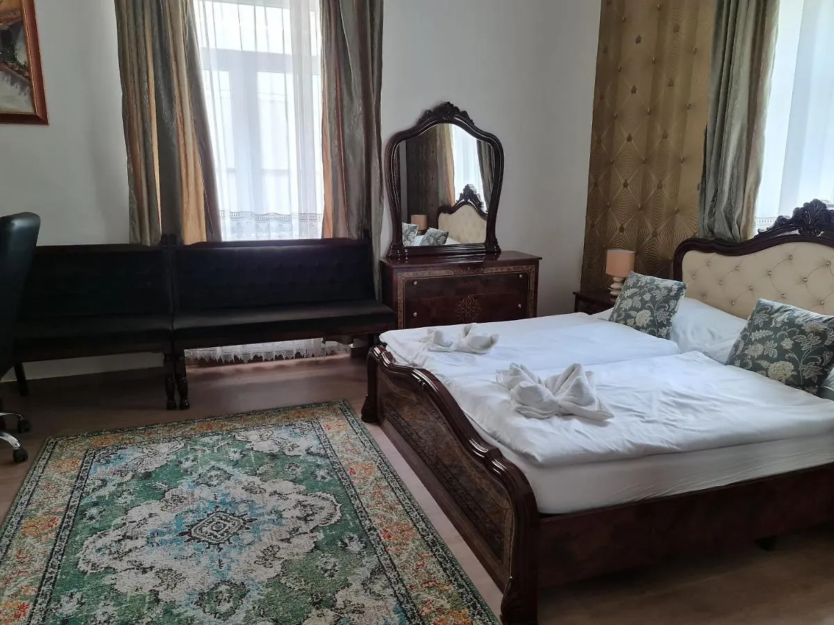My-Lord Luxapartman Eger Apartman